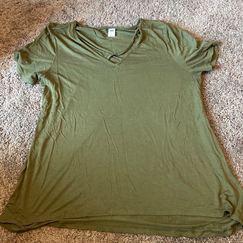 OLD NAVY Green shirt with crisscross detail